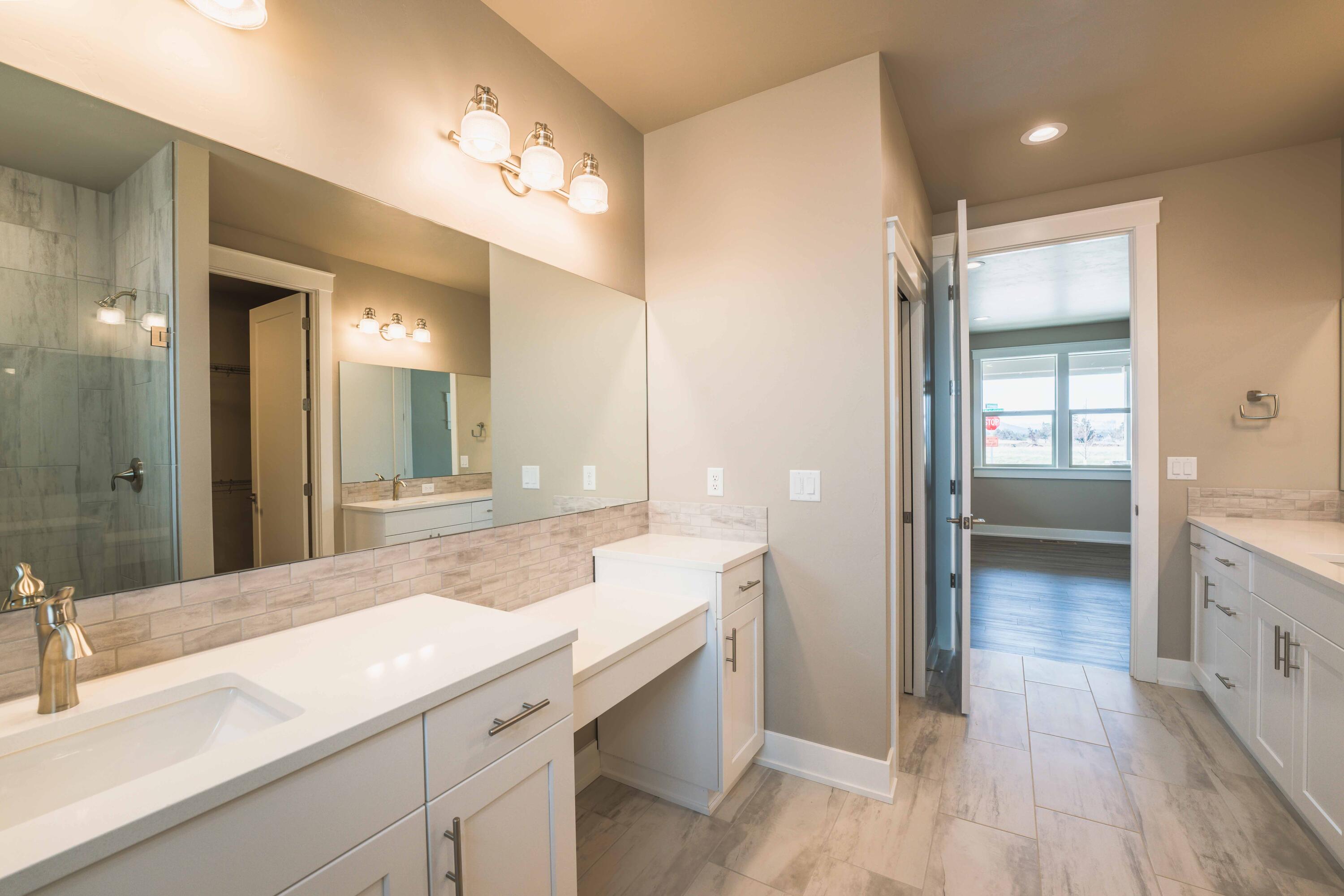 Dry Canyon - Residential