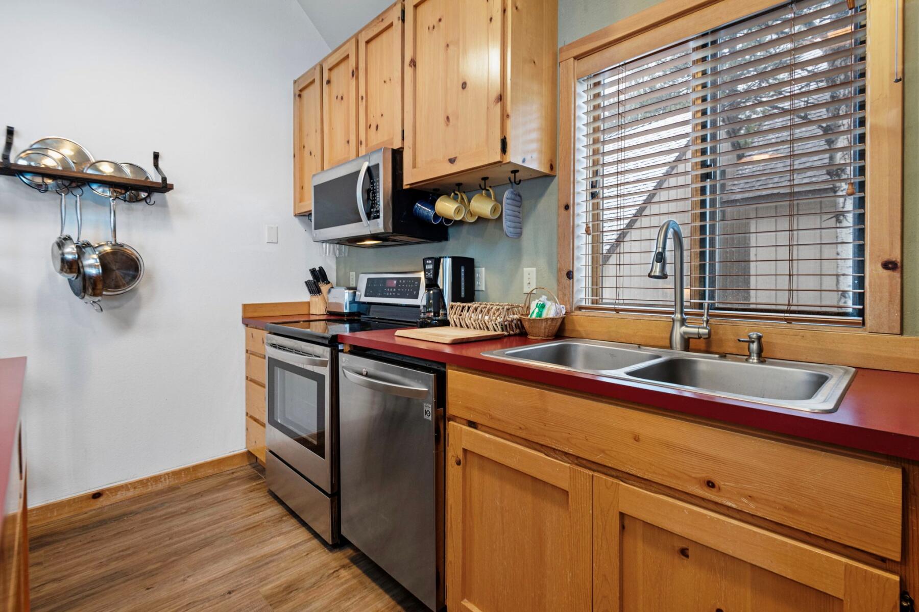 Circle 4 Ranch - Residential