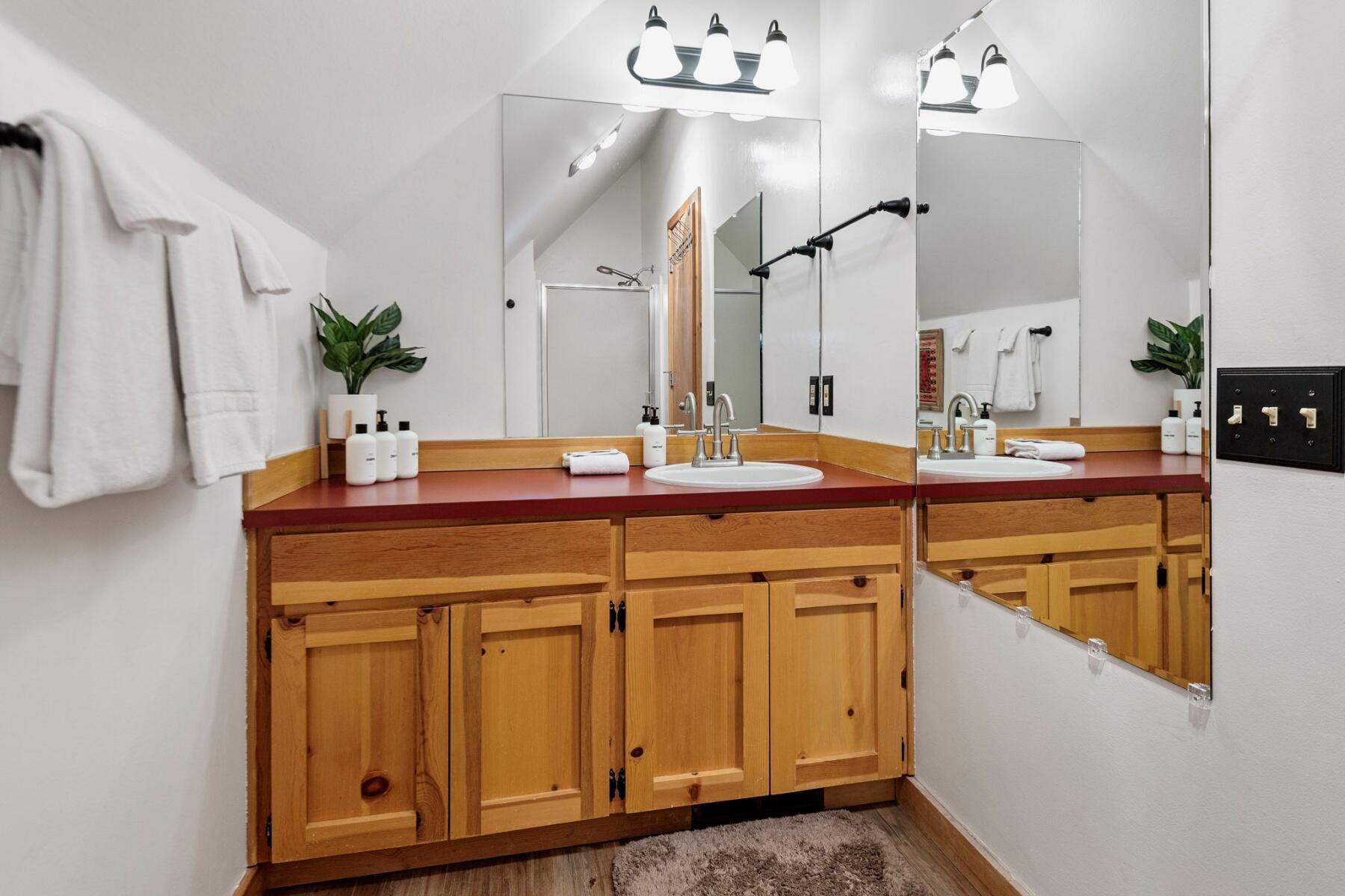 Circle 4 Ranch - Residential