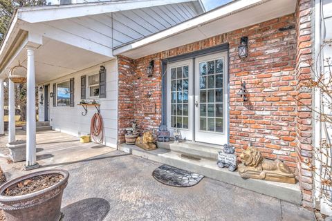 Tiny photo for 7305 SW Hwy 126, Powell Butte, OR 97753 (MLS # 220173117)