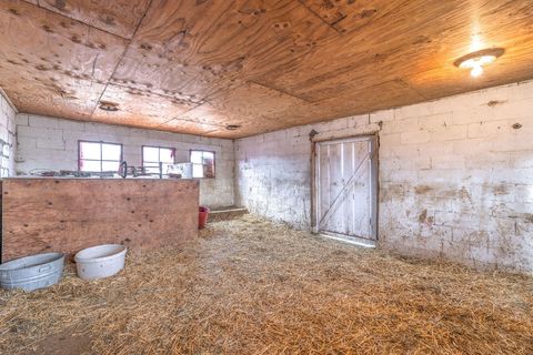 Tiny photo for 7305 SW Hwy 126, Powell Butte, OR 97753 (MLS # 220173117)