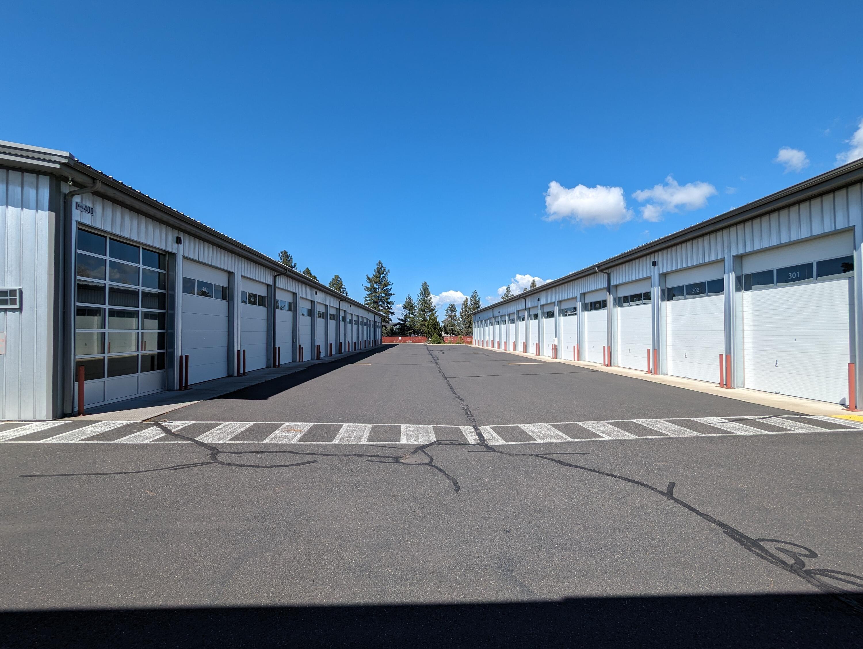 Garajmahal - Commercial Sale