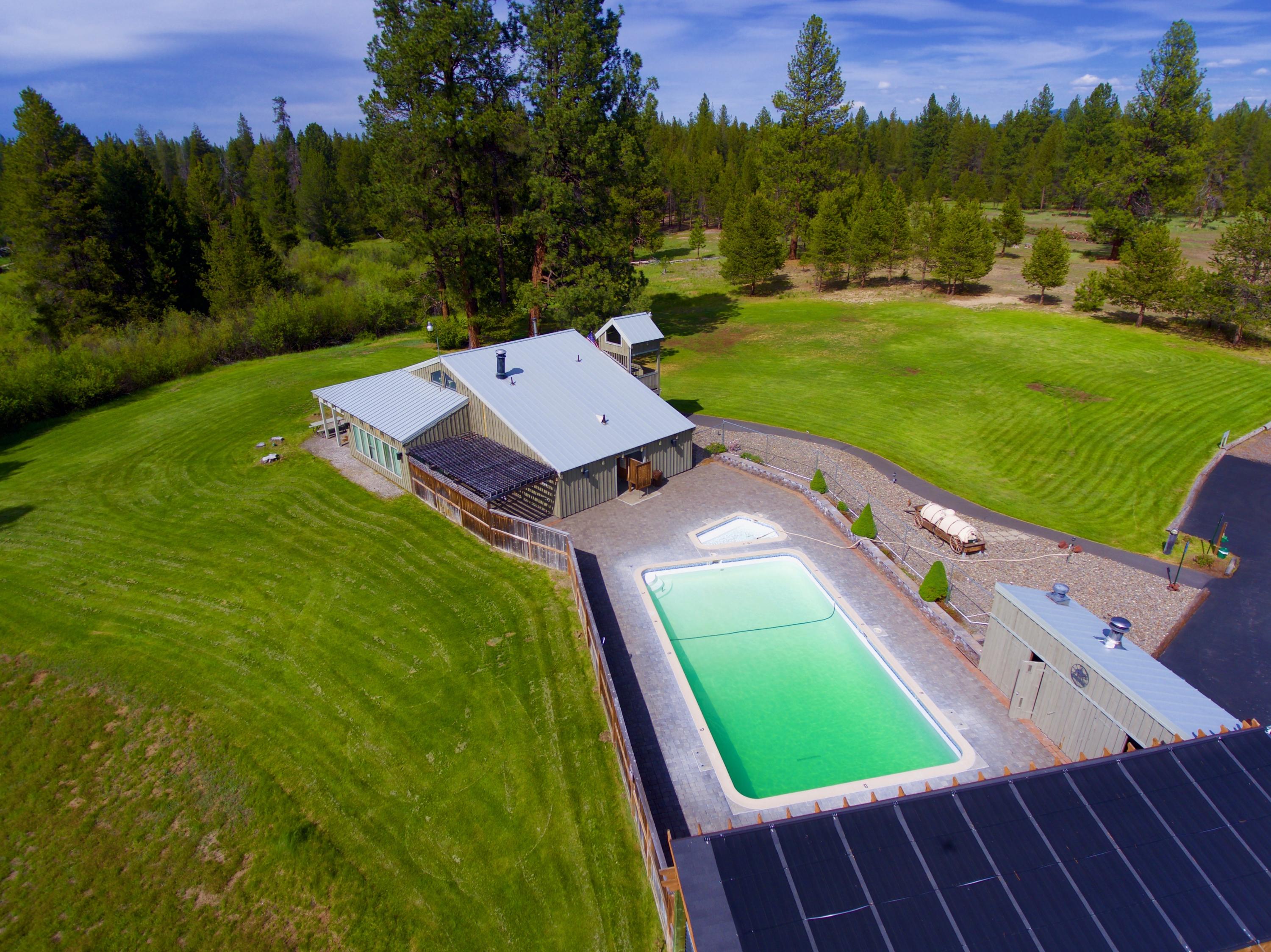 Wagon Trail Acreages - Residential