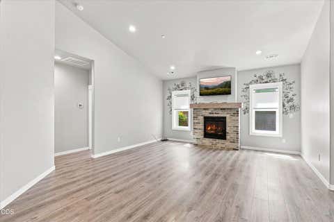 Tiny photo for 1754 Dragon Tail Place, Medford, OR 97504 (MLS # 220227417)