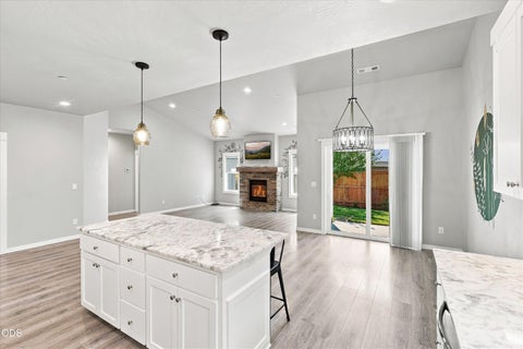 Tiny photo for 1754 Dragon Tail Place, Medford, OR 97504 (MLS # 220227417)