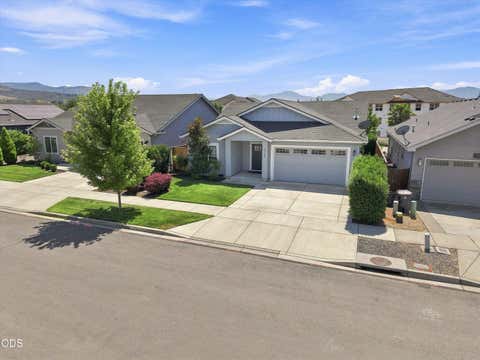 Tiny photo for 1754 Dragon Tail Place, Medford, OR 97504 (MLS # 220227417)