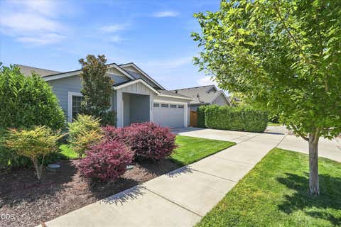 Tiny photo for 1754 Dragon Tail Place, Medford, OR 97504 (MLS # 220227417)