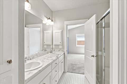 Tiny photo for 1754 Dragon Tail Place, Medford, OR 97504 (MLS # 220227417)