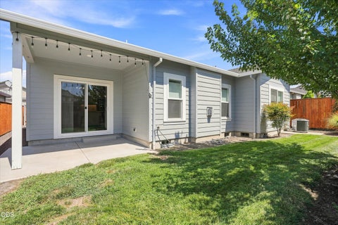Tiny photo for 1754 Dragon Tail Place, Medford, OR 97504 (MLS # 220227417)