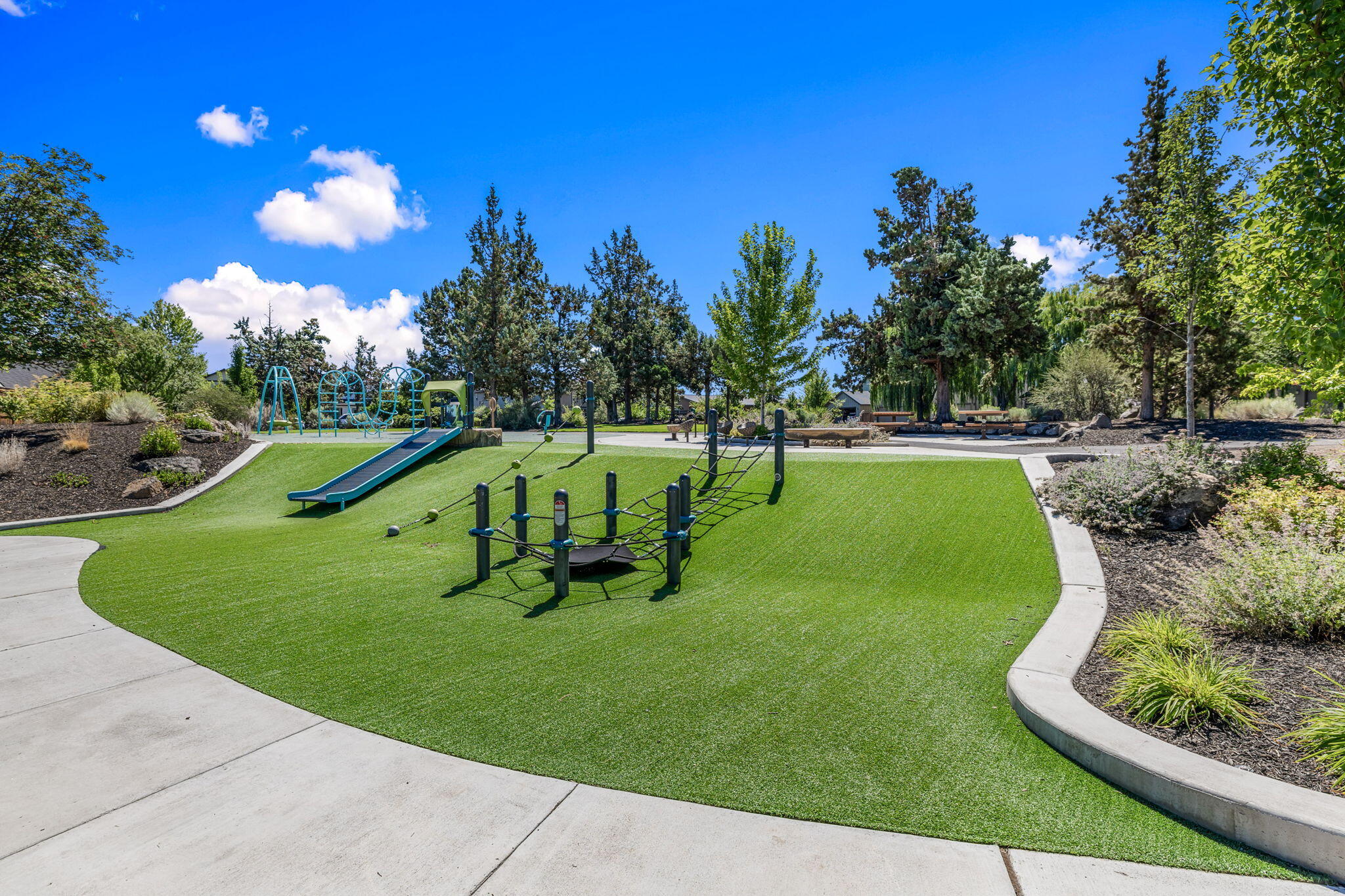 Parkway Village - Residential