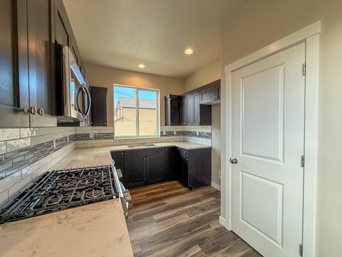 Tiny photo for 624 NE Court Street, Prineville, OR 97754 (MLS # 220212673)