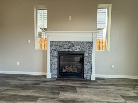 Tiny photo for 624 NE Court Street, Prineville, OR 97754 (MLS # 220212673)