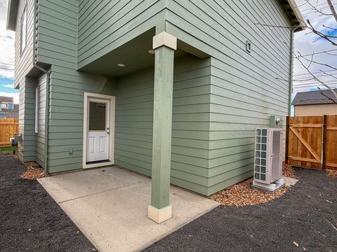 Tiny photo for 624 NE Court Street, Prineville, OR 97754 (MLS # 220212673)