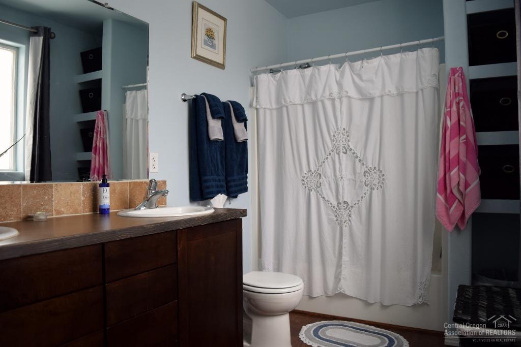 Cascade Vista - Residential