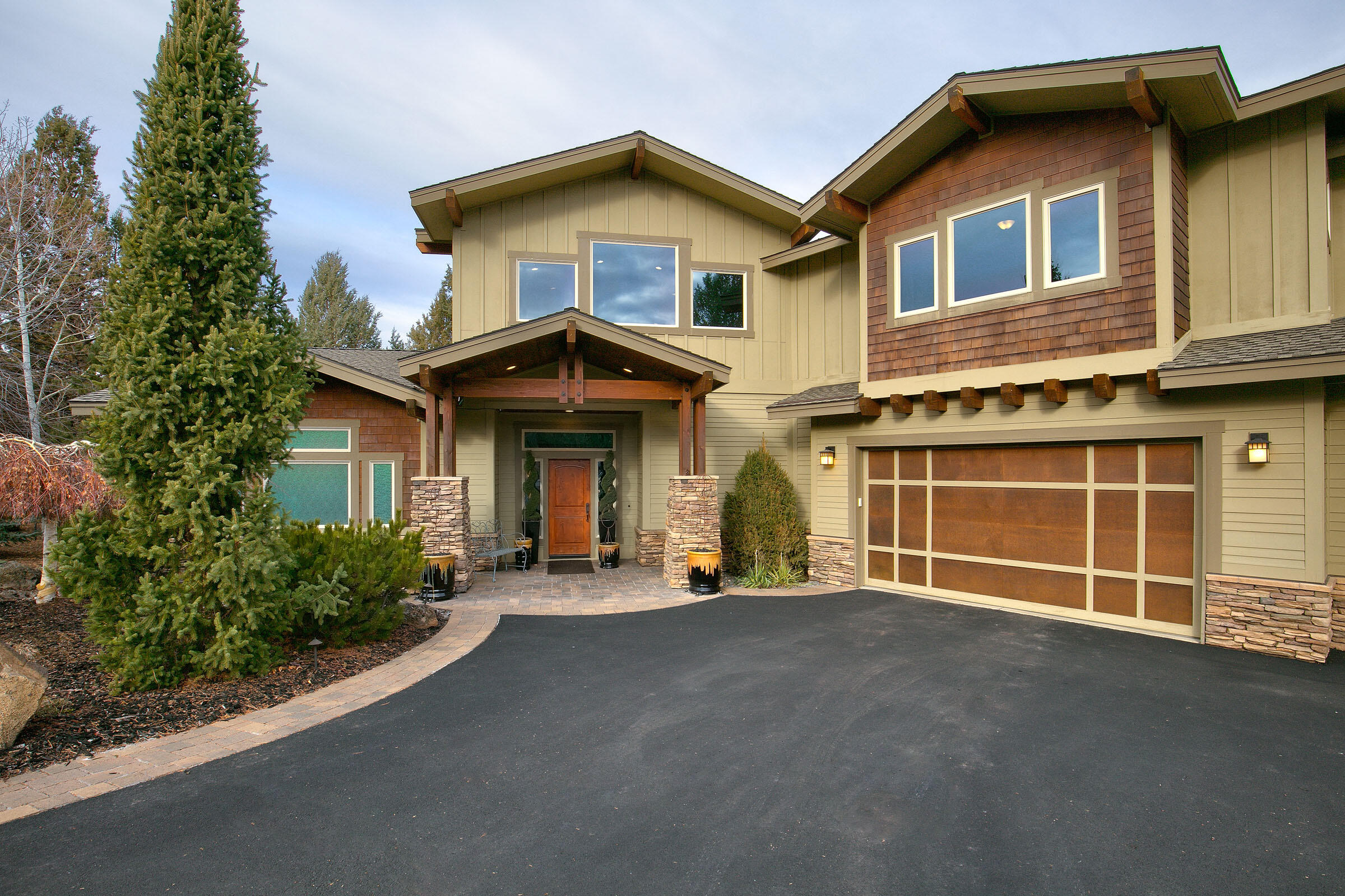 Ridge At Eagle Crest - Residential