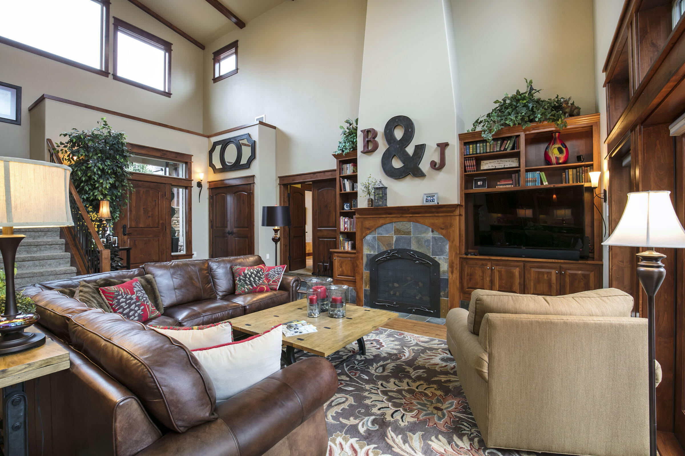 Ridge At Eagle Crest - Residential