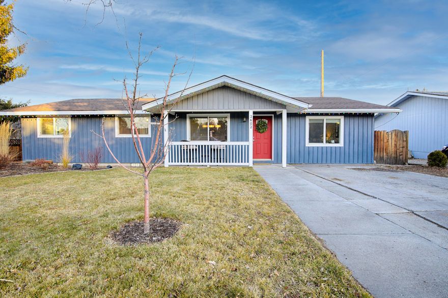 Updated single level family home with a very large backyard. Home interior features: 3 bedrooms; a den/office/extra room; enclosed and finished porch/sunroom; large laundry room; white and bright kitchen with large pantry; open floor plan. Exterior features: fully landscaped backyard; raised bed gardens; potting shed; storage shed; shop; easy access to an RV parking area; mature shade trees for backyard privacy; brand new heat pump. Excellent SW Redmond location.