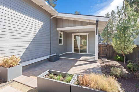 Tiny photo for 2424 NW Crossing Drive, Bend, OR 97703 (MLS # 220217404)