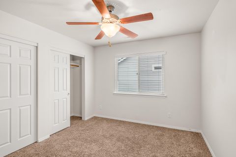 Tiny photo for 679 Kaitlin Lane, Medford, OR 97501 (MLS # 220215862)