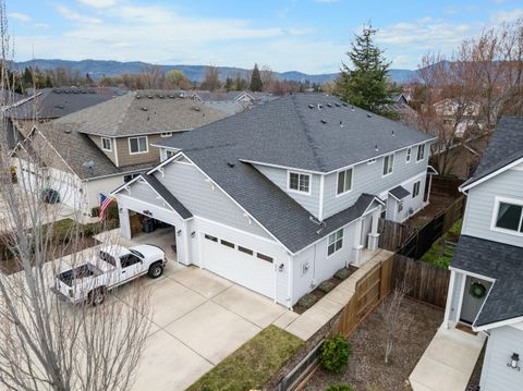 Tiny photo for 679 Kaitlin Lane, Medford, OR 97501 (MLS # 220215862)