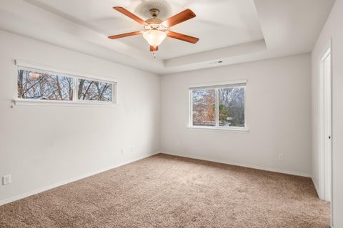 Tiny photo for 679 Kaitlin Lane, Medford, OR 97501 (MLS # 220215862)