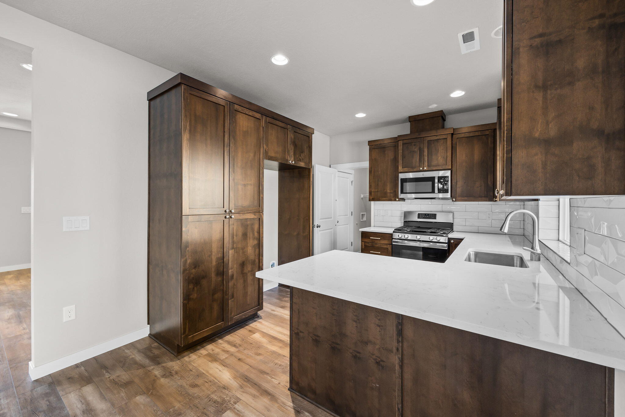 Stoneridge Terrace - Residential