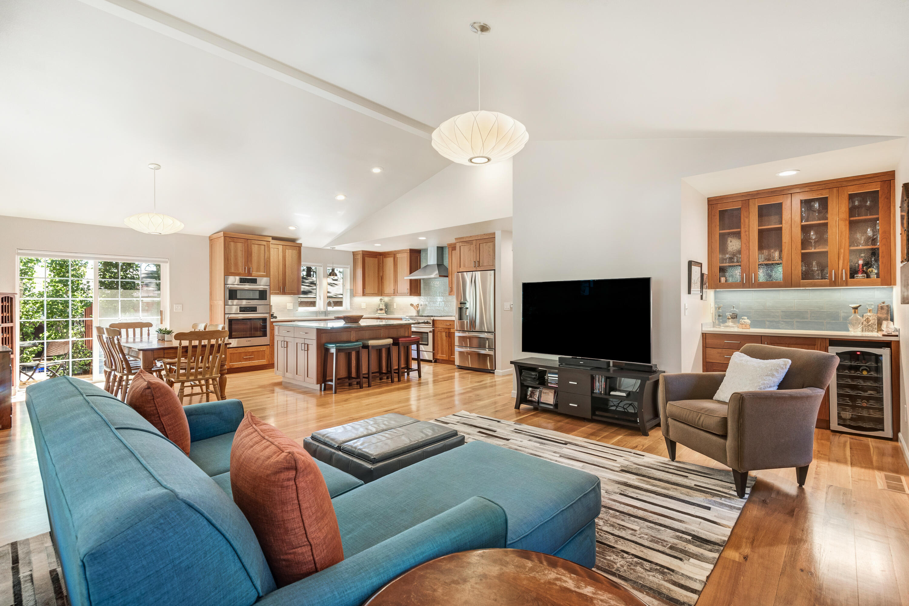 Bonne Home - Residential