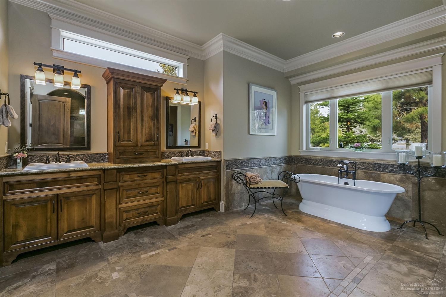 Awbrey Butte - Residential