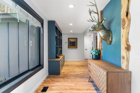 Tiny photo for 55670 Big River Drive, Bend, OR 97707 (MLS # 220219643)