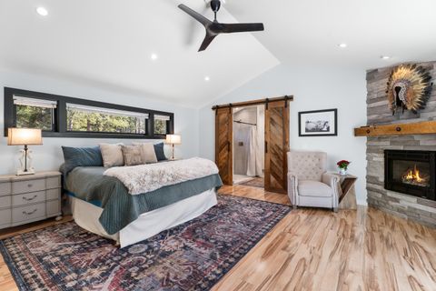 Tiny photo for 55670 Big River Drive, Bend, OR 97707 (MLS # 220219643)