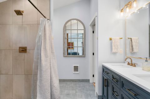 Tiny photo for 55670 Big River Drive, Bend, OR 97707 (MLS # 220219643)