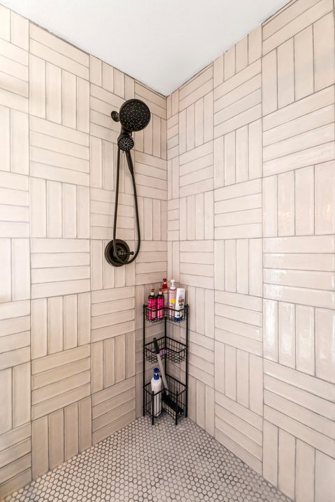 Tiny photo for 55670 Big River Drive, Bend, OR 97707 (MLS # 220219643)