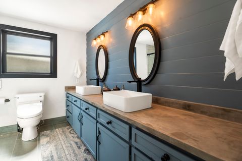 Tiny photo for 55670 Big River Drive, Bend, OR 97707 (MLS # 220219643)