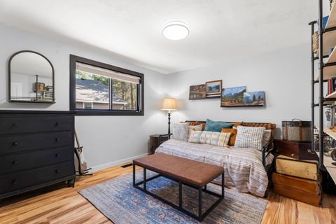 Tiny photo for 55670 Big River Drive, Bend, OR 97707 (MLS # 220219643)