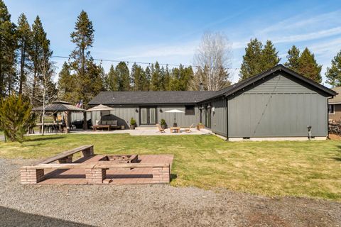 Tiny photo for 55670 Big River Drive, Bend, OR 97707 (MLS # 220219643)