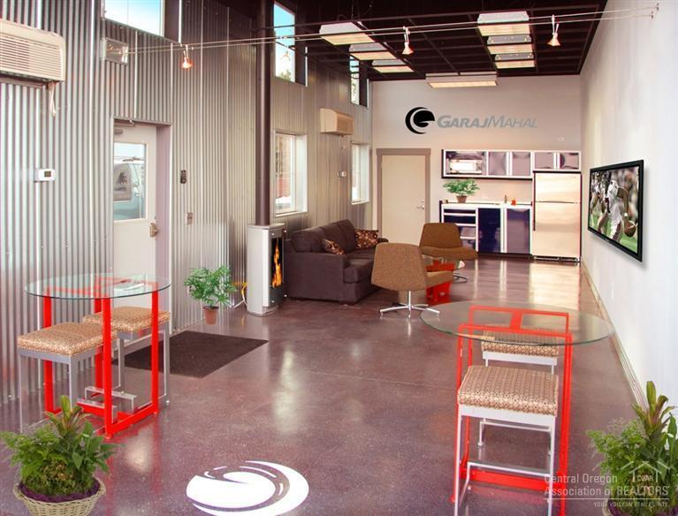 Garajmahal - Commercial Sale