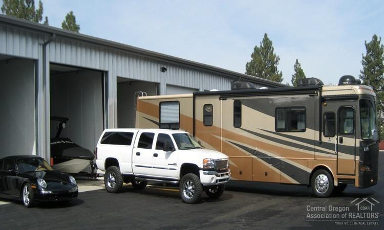 Garajmahal - Commercial Sale