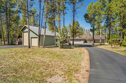 55957 Wood Duck Drive Bend OR 97707