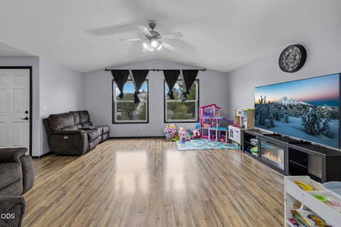 Tiny photo for 317 Center Ridge Drive, Culver, OR 97734 (MLS # 220225879)