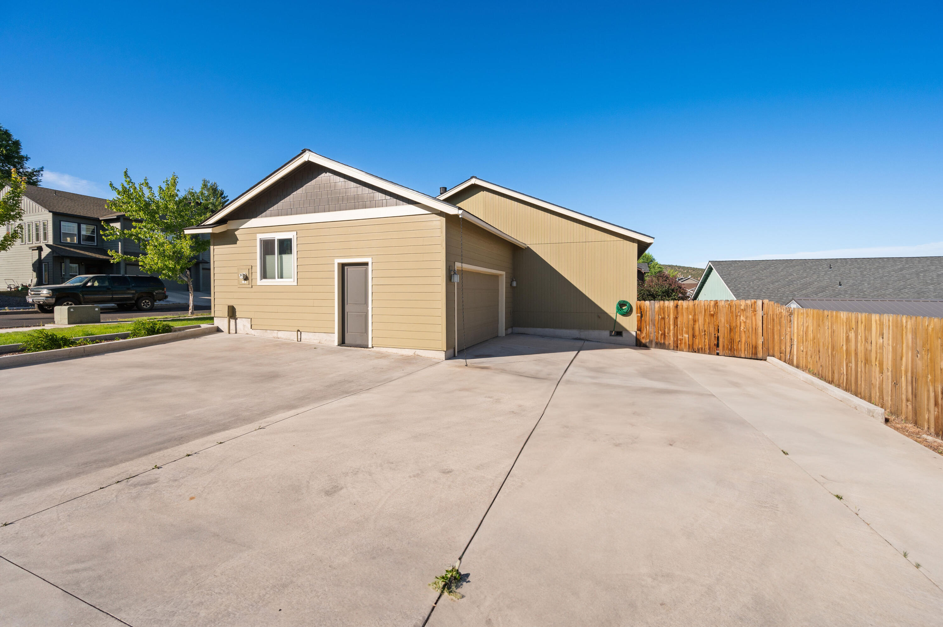 Stoneridge Terrace - Residential