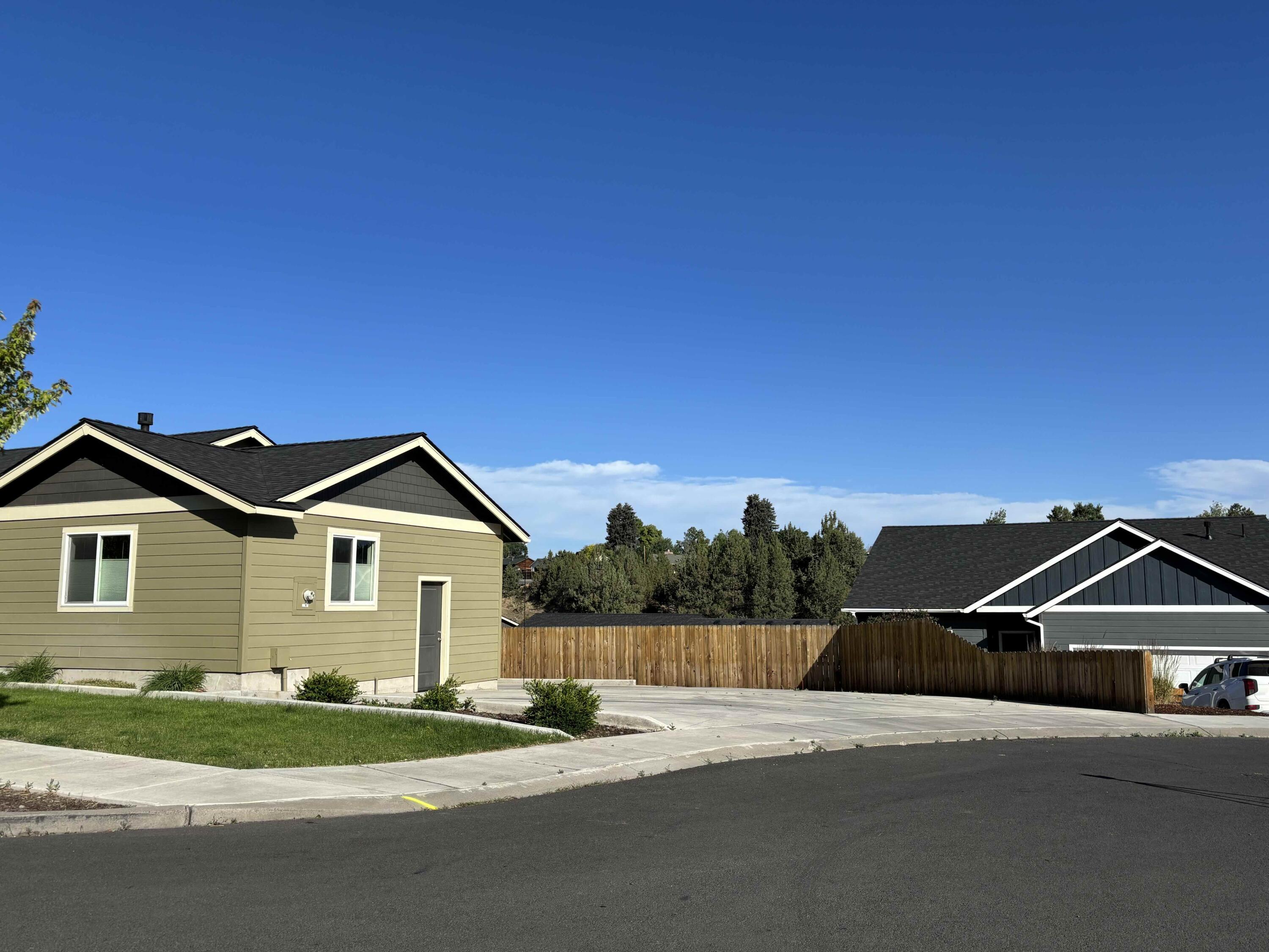 Stoneridge Terrace - Residential