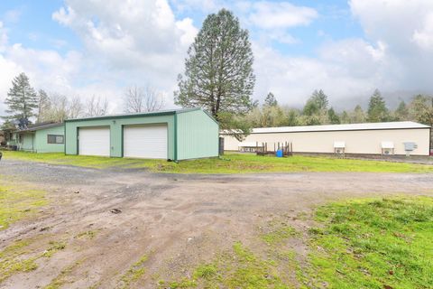 Tiny photo for 1344 Thompson Creek Road, Selma, OR 97538 (MLS # 220213549)