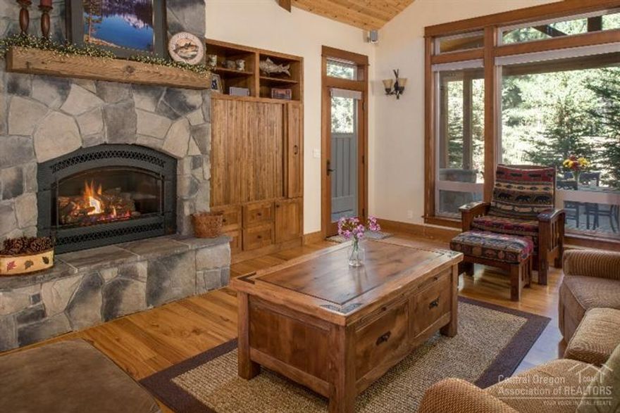 Turn key luxury! This beautiful Sunriver home is ready for you to enjoy. High end appliances including 5 burner range and quality finishes give this home a warm and welcoming feel. Vaulted ceiling in Great room with gas fireplace. Desirable floor plan with kitchen flowing nicely into the great room and Master Suite on the main floor. This home features 3 master suites, 2 with a gas fireplace. Enjoy the upstairs family room for playing a game of air hockey or watching your favorite movie. Triple car garage.