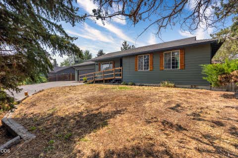 Tiny photo for 709 SW Lorraine Drive, Madras, OR 97741 (MLS # 220226746)