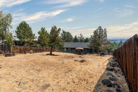 Tiny photo for 709 SW Lorraine Drive, Madras, OR 97741 (MLS # 220226746)