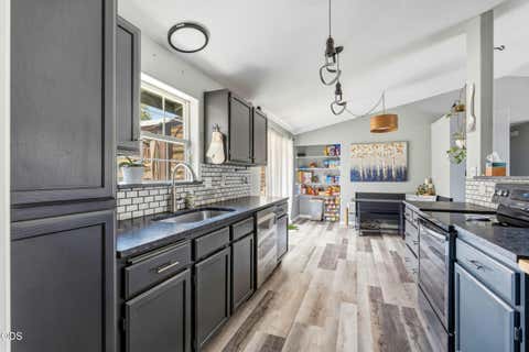 Tiny photo for 709 SW Lorraine Drive, Madras, OR 97741 (MLS # 220226746)