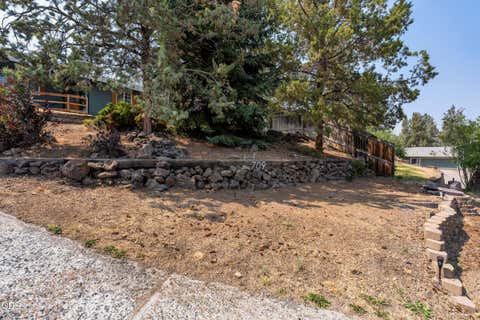 Tiny photo for 709 SW Lorraine Drive, Madras, OR 97741 (MLS # 220226746)