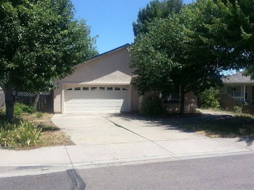 Great location on cul-de-sac. Very nice home with newer roof, carpet/vinyl was replaced a few months ago. Great kitchenwith lots of cabinets and all appliances. Enjoy your own fish pond in the back yard, plus a covered deck, a variety of fruits and plants and a large storage building.