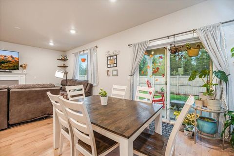 Tiny photo for 16672 Pine Creek Drive, La Pine, OR 97739 (MLS # 220210697)