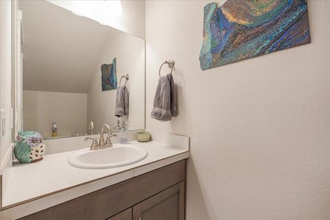 Tiny photo for 16672 Pine Creek Drive, La Pine, OR 97739 (MLS # 220210697)